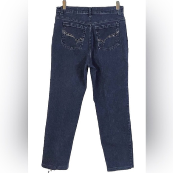 Gloria Vanderbilt Amanda Sz 8 Women’s Stretch Dark Denim Jeans Straight Leg - Picture 1 of 7